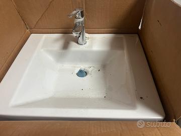 Lavandino bagno