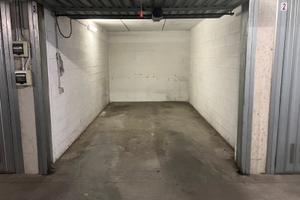 Box Auto Via Bobbio