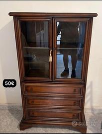 mobili sala ,armadio camera letto,poltroncina