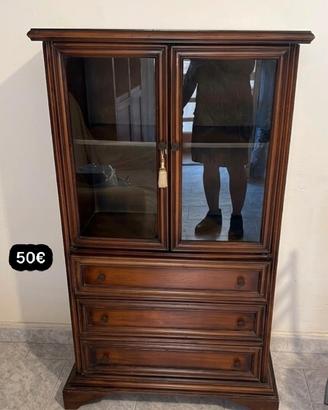 mobili sala ,armadio camera letto,poltroncina