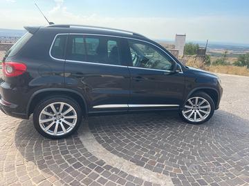 Tiguan r line