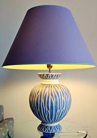 Lampada con base in ceramica