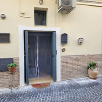 Monolocale tre posti