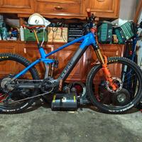 Ebike cube action team 160 2023 599km tg L 750wh