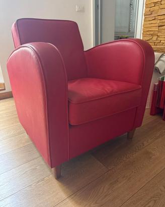Poltrona Club Chair in pelle rossa pari al n
