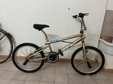 Bicicletta BMX