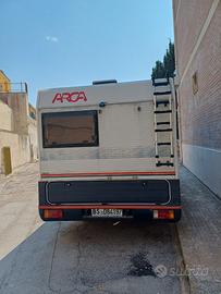 Permuta con cabinato a motore 4 posti letto