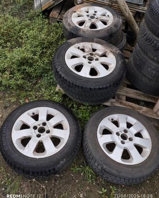 Cerchi e gomme Opel corsa C/ Grande punto