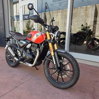 Triumph Scrambler 400 X