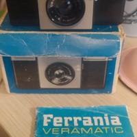 Macchina fotografica vintage - Ferrania Veramatic