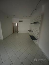 Ideale per ufficio o negozio