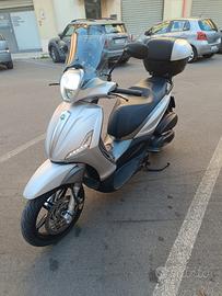 scooter Beverly 