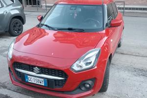 Suzuki Swift Ibrida 2020 rossa