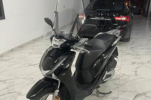 Honda SH 150i ABS (2017) - LED - Smart Key