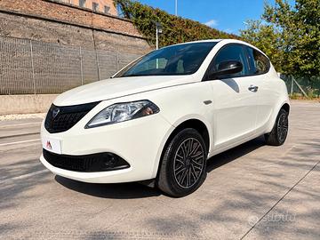 LANCIA YPSILON 1.0 HYBRID SILVER *PREZZO REALE*