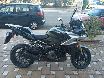 Suzuki GSX S 1000