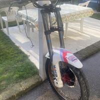 Forcelle con ruota da 21