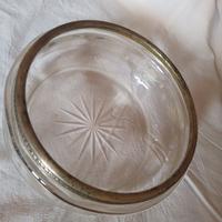 Centrotavola antico, con argento.