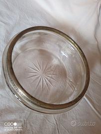 Centrotavola antico, con argento.