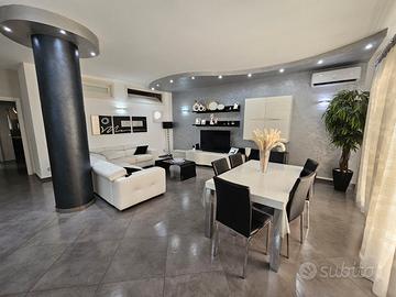 Elegante appartamento con terrazza