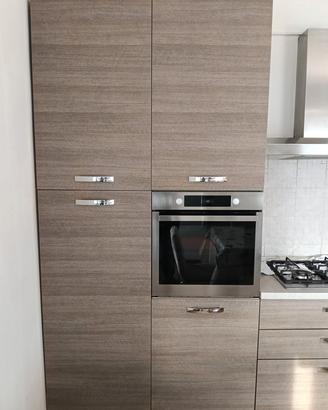 cucina moderna  disponibile dal 1 aprile