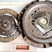 Frizione con disco Fiat 500 d’epoca