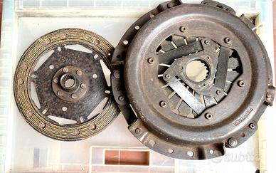 Frizione con disco Fiat 500 d’epoca