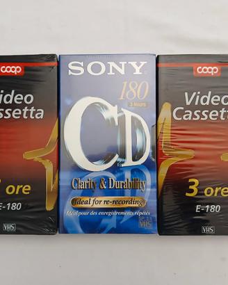 VHS video cassette vergini