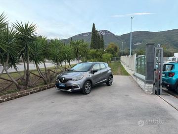 RENAULT - Captur - dCi 8V 90 CV EDC S&S Energy