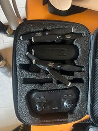 Drone con doppia batteria e ricambi pale