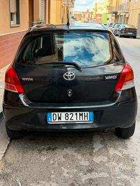 Toyota Yaris 1.4 Dieser 90 Cv