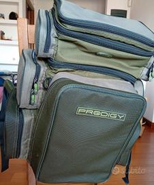 Zaino pesca campeggio Prodigy Tackle Base 