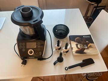 Robot 10 chef Ariston MC 057 AC0