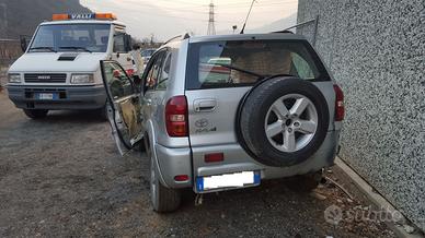 ricambi toyota rav4 diesel 203.