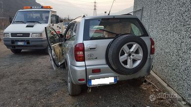 ricambi toyota rav4 diesel 203.