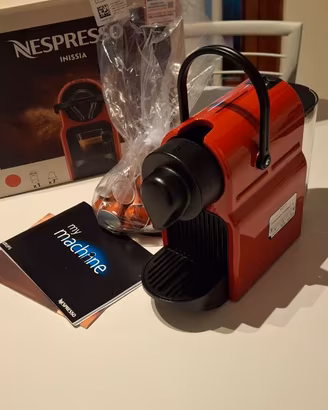 Macchina Caffè Nespresso INISSIA Krups