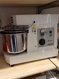 Impastatrice professionale 5kg 10 velocità