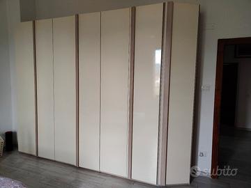 Grande Armadio 6 Ante + Terminale Obliquo 317 cm