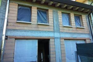 Immobile in asta di 255 m² con 5 locali e box auto