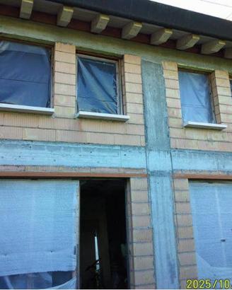 Immobile in asta di 255 m² con 5 locali e box auto