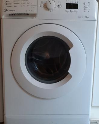 Lavatrice indesit