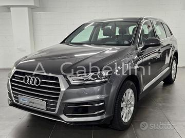 AUDI Q7 2ª serie - Q7 45 TDI quattro tiptronic Bus
