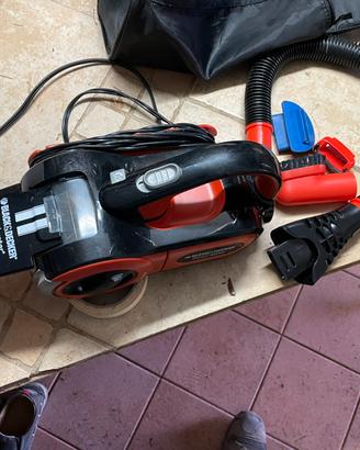 Aspirapolvere Black+Decker da auto con presa accen