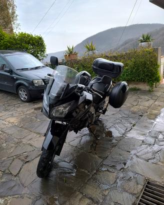 Suzuki v strom 650 DL