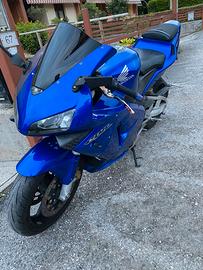 Honda cbr 600 rr