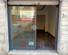 NEGOZIO A FIRENZE