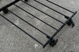 Portapacchi auto da tetto - in metallo
