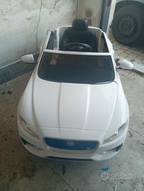 macchina per bambini jaguar