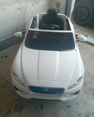 macchina per bambini jaguar