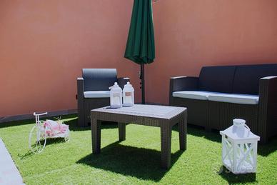 Casa indipendente con giardino